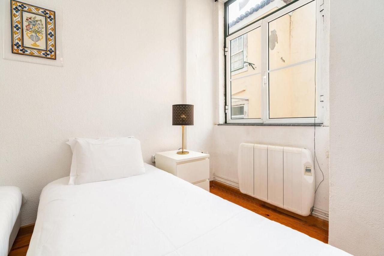 Charming 2 Bedroom Apartment Next To Praca Da Figueira Lisboa Eksteriør billede